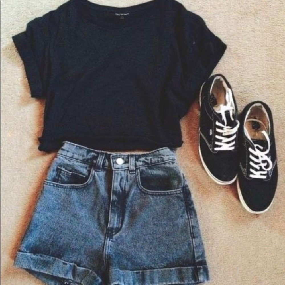 Brandy Melville mystery box